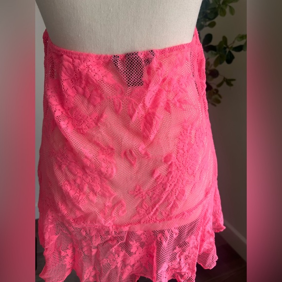 Victoria's Secret Bright Pink Lace Slip - Picture 8 of 12